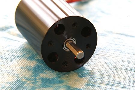 BL Motor 3650/3250KV
