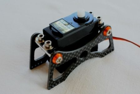 GFK Servohalter für Standartservo`s