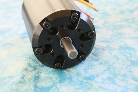 SSS BL Motor 5694/650KV / 9D