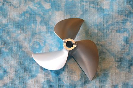 CNC Alu Propeller 70/3 x1,4 Fahrfertig, links