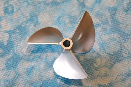 CNC Alu Propeller 72/3 x1,4 Fahrfertig, links