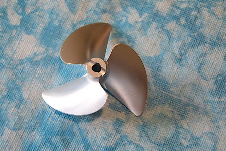 CNC Alu Propeller 64/3 x1,4 Fahrfertig, links