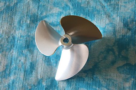 CNC Alu Propeller 68/3 x1,4 Fahrfertig, links