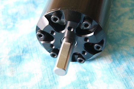 BL Motor SSS 56123/700KV