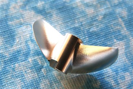 CNC Alu Propeller 44/2 x1,7 Fahrfertig rechts