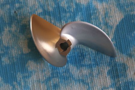CNC Alu Propeller 52/2 x1,9 Fahrfertig links