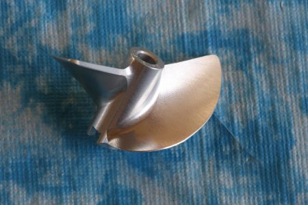 CNC Alu Propeller 54/2 x1,9 Fahrfertig links