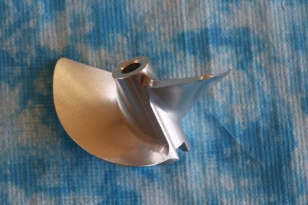 CNC Alu Propeller 56/2 x1,9 Fahrfertig rechts