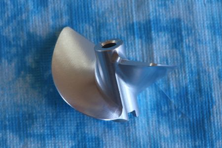 CNC Alu Propeller 58/2 x1,9 Fahrfertig rechts