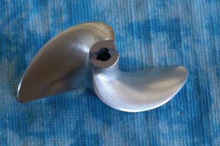 CNC Alu Propeller 58/2 x1,9 Fahrfertig rechts