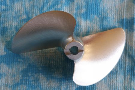 CNC Alu Propeller 64/2 x1,4 Fahrfertig rechts