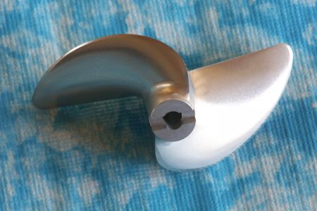 CNC Alu Propeller 66/2 x1,9 Fahrfertig rechts
