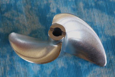 CNC Alu Propeller 70/2 x1,9 Fahrfertig links