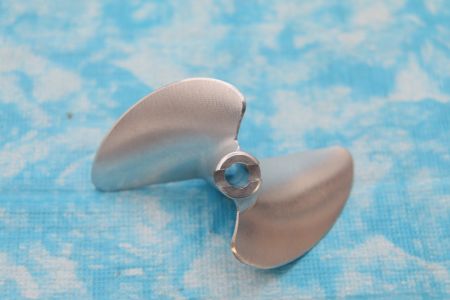 CNC Alu Propeller 58/2 x1,4 Fahrfertig rechts