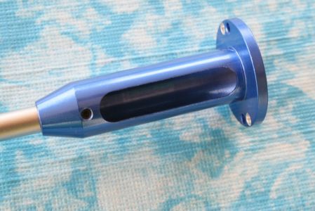 Motorflansch mit Steven, blau