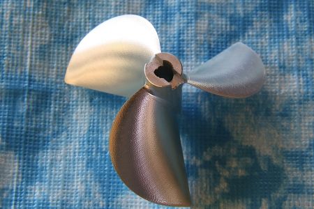 CNC Alu Propeller 54/3 x1,8 Fahrfertig, rechts