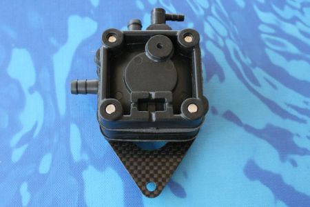 Unterdruck Wasserpumpe schwarz