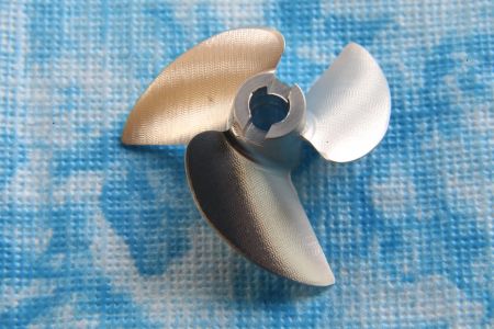 CNC Alu Propeller 38/3 x1,4 Fahrfertig rechts