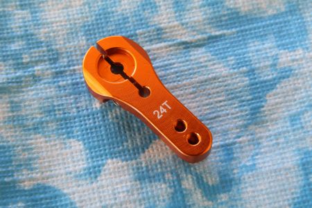 Alu- Servoarm 24T