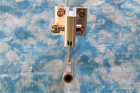 Propeller- Halter, Strut, H= 43 mm, A= 46 mm, 4 mm