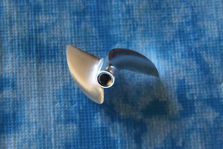 CNC Alu Propeller 31/2 x1,4 (M4) Fahrfertig links